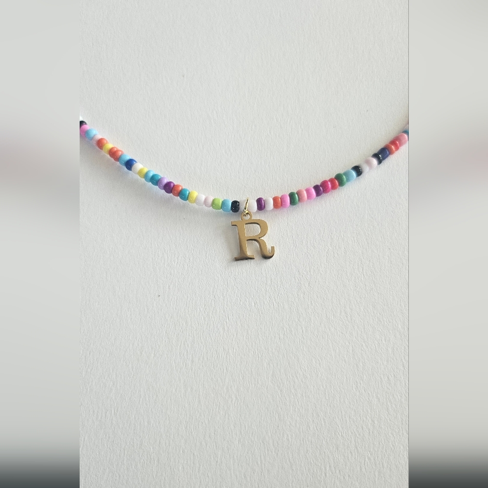 New Colorful initial necklace, R - Picture 4 of 5